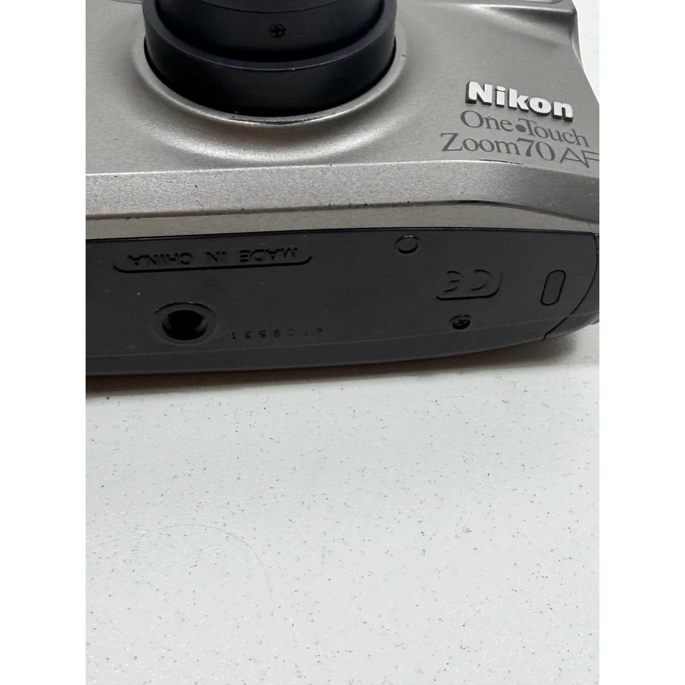 Nikon‎ One Touch Zoom AF 35mm Point & Shoot Film Camera 38-70mm